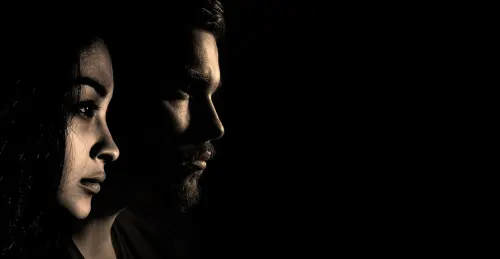 I motivi per cui ancora oggi alcuni si affidano ai cartomanti