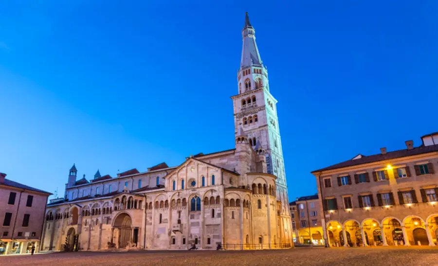 Dormire vicino Modena senza scegliere il centro: quando conviene una struttura fuori città
