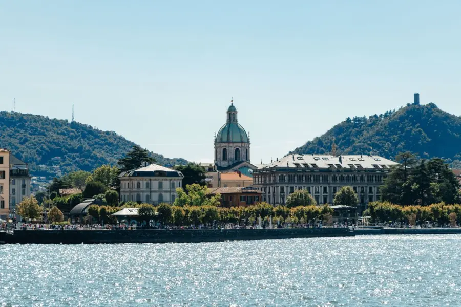 Viaggiare in Italia con un budget ridotto: perché spendere meno può regalare esperienze migliori