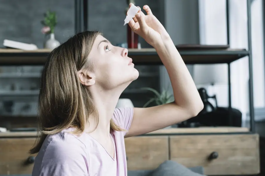 Congiuntivite: cause, sintomi e rimedi naturali