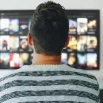 Crollo degli abbonati alle pay-tv: dalla comparsa del virus, oltre mezzo milione di disdette